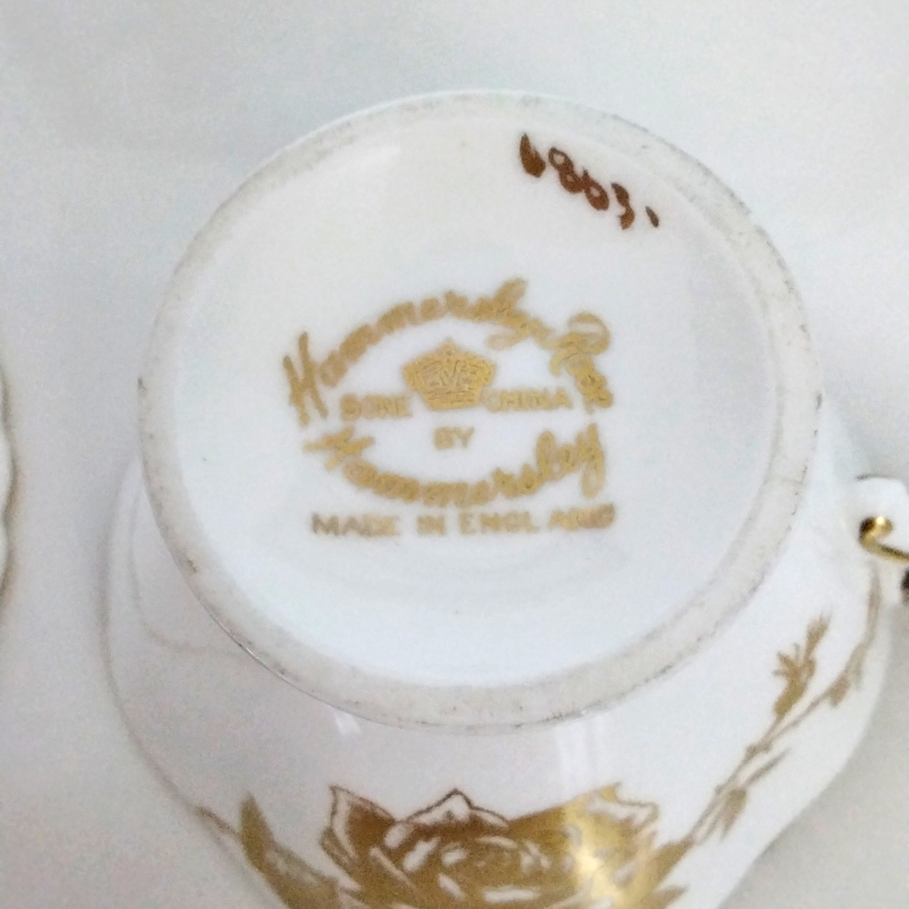 Hammersley Rose tea cup and saucer - Picture 7 of 11